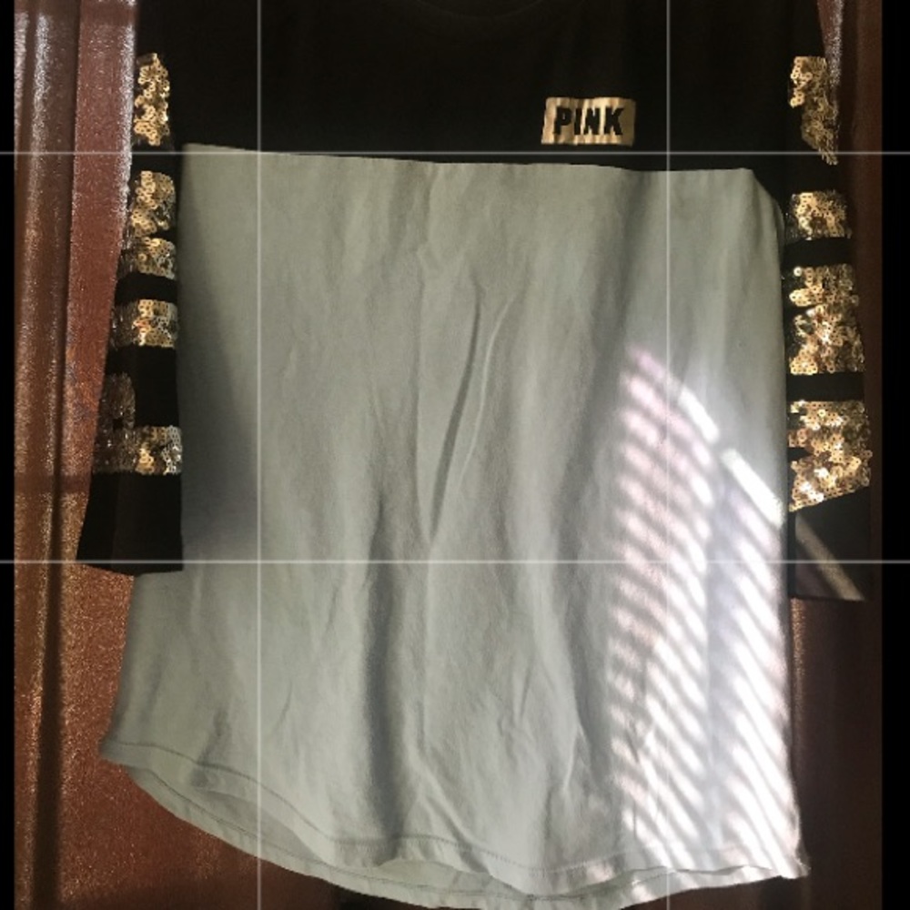 Long sleeve with the word PINK on the sleeves in sliver